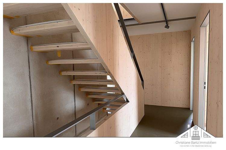 Doppelhaushälfte Wismar Wendorf - 5 Zimmer, 160 m&sup2;, 2.400&euro; | Angebot:24040572