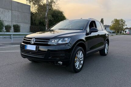 VW Touareg 215.000 km 14.900 &euro; Königswinter 53639