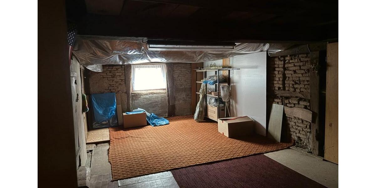 Einfamilienhaus Aerzen - 7 Zimmer, 146 m&sup2;, 149.000&euro; | Angebot:26990771
