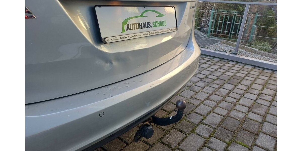 Opel Zafira C Tourer Innovation 225.537 km 6.995 &euro; Meißen 01662