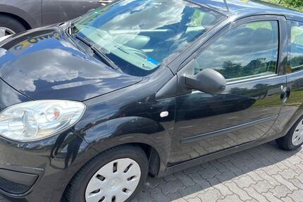Renault Twingo 183.236 km 1.400 &euro; Lubeck 23699
