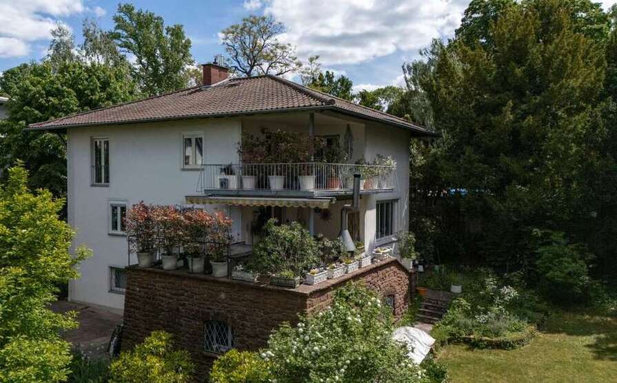 Haus zum Kaufen in Weinheim 3.200.000 € 220 m²