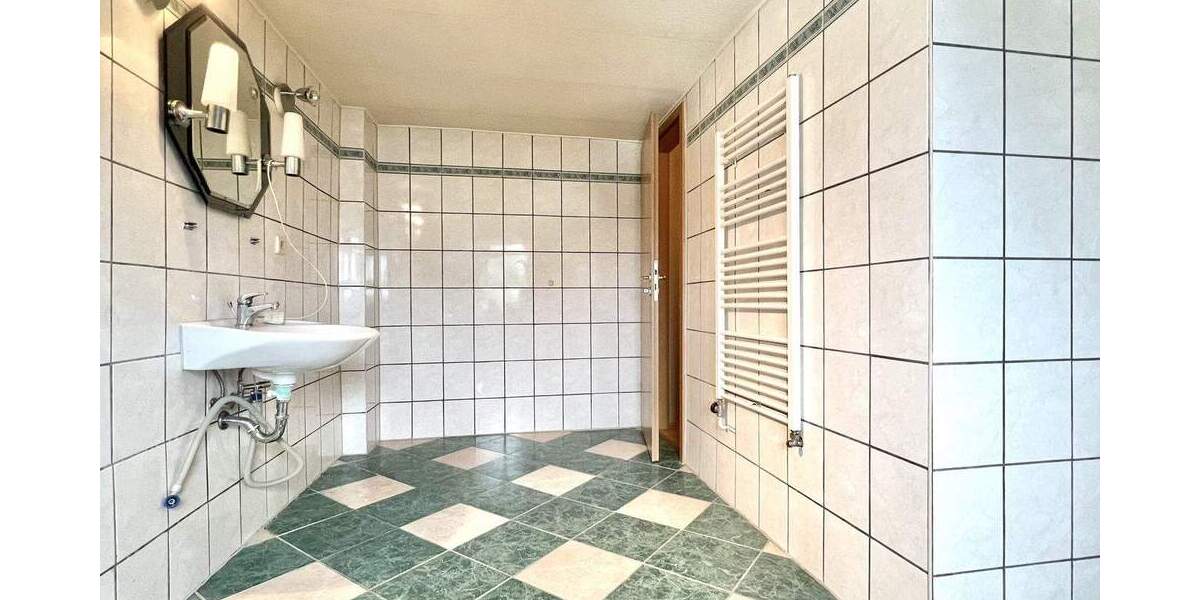 Wohnen vor den Toren Rostocks: REH in Kessin nahe der Warnow, ca. 148 m² Wfl., 705 m² Grdst! 5 zimmer