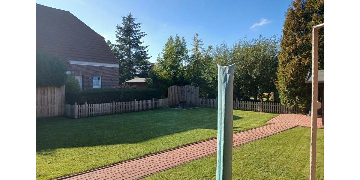 Etagenwohnung Norden - 5 Zimmer, 145 m&sup2;, 850&euro; | Angebot:26384877