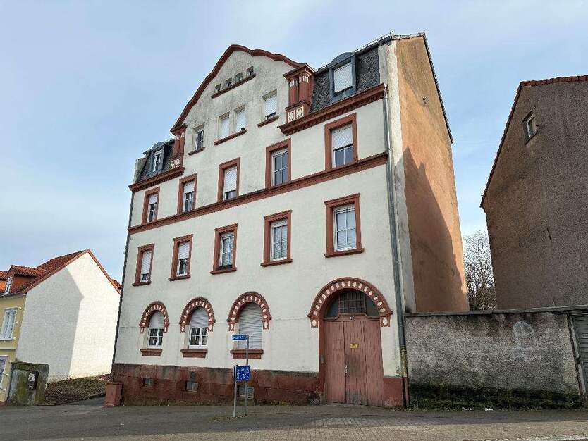 Wohnung zum Kaufen in Pirmasens 230.000 € 110 m²