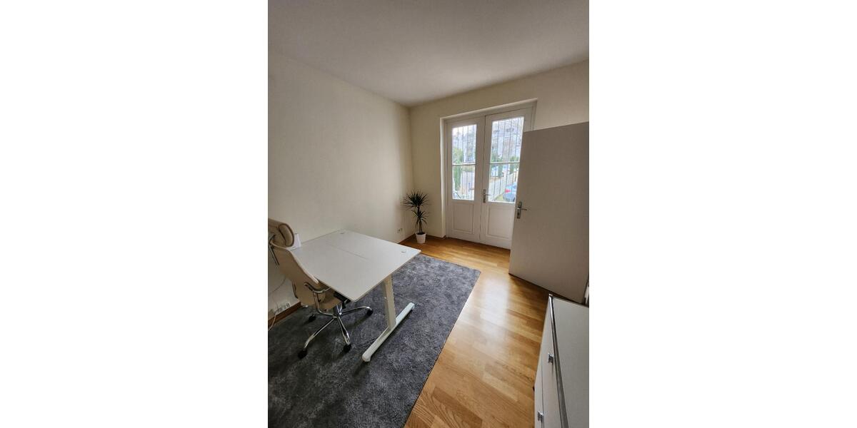 Gewerbeobjekt Bad Homburg vor der Höhe Berliner Siedlung/Gartenfeld - 1.200&euro; | Angebot:26635530