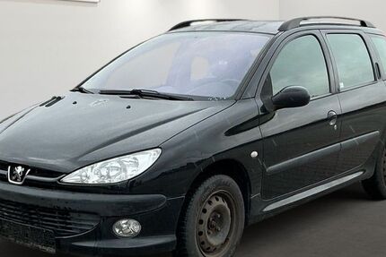 Peugeot 206 137.507 km 699 € Brehna 06796