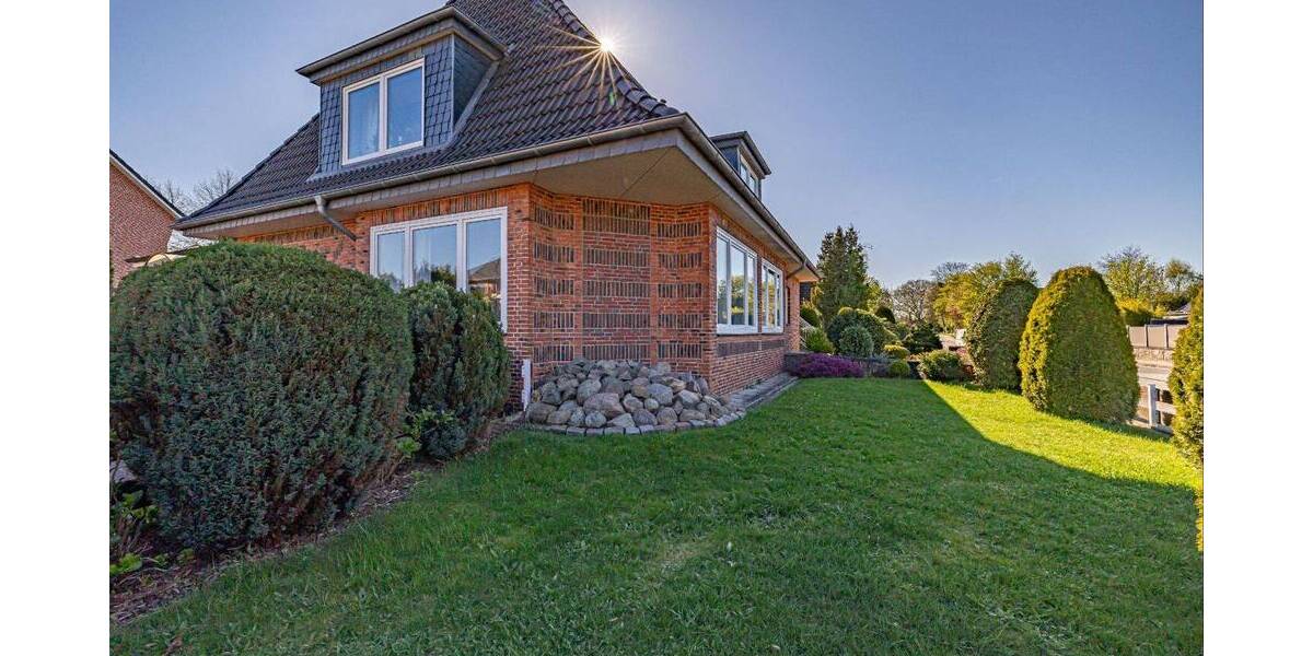Mehrfamilienhaus, Wohnhaus Büdelsdorf - 7 Zimmer, 268 m&sup2;, 379.000&euro; | Angebot:26585387