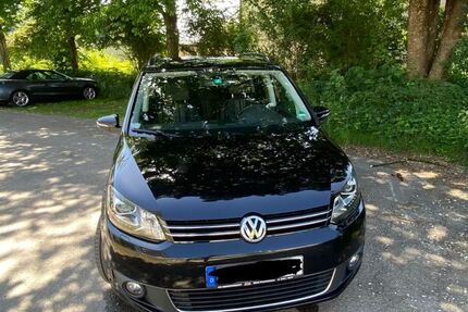 VW Touran 161.000 km 8.500 &euro; Waldburg 88289
