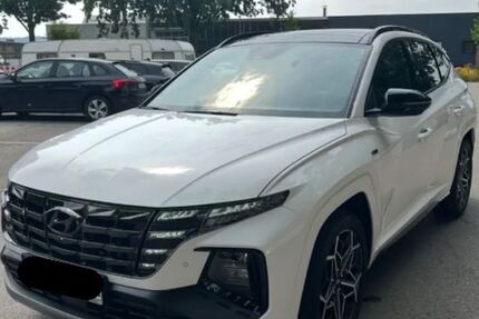 Hyundai TUCSON 38.000 km 32.850 &euro; Höxter 37671