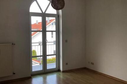 Wohnung Ruhstorf an der Rott - 2 Zimmer, 49 m&sup2;, 750&euro; | Angebot:24648810