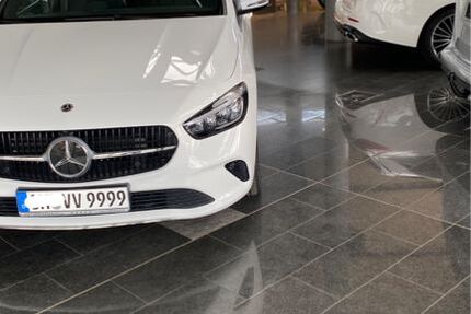 Mercedes-Benz B 180 11.000 km 24.500 &euro; Grossenbrode 23775