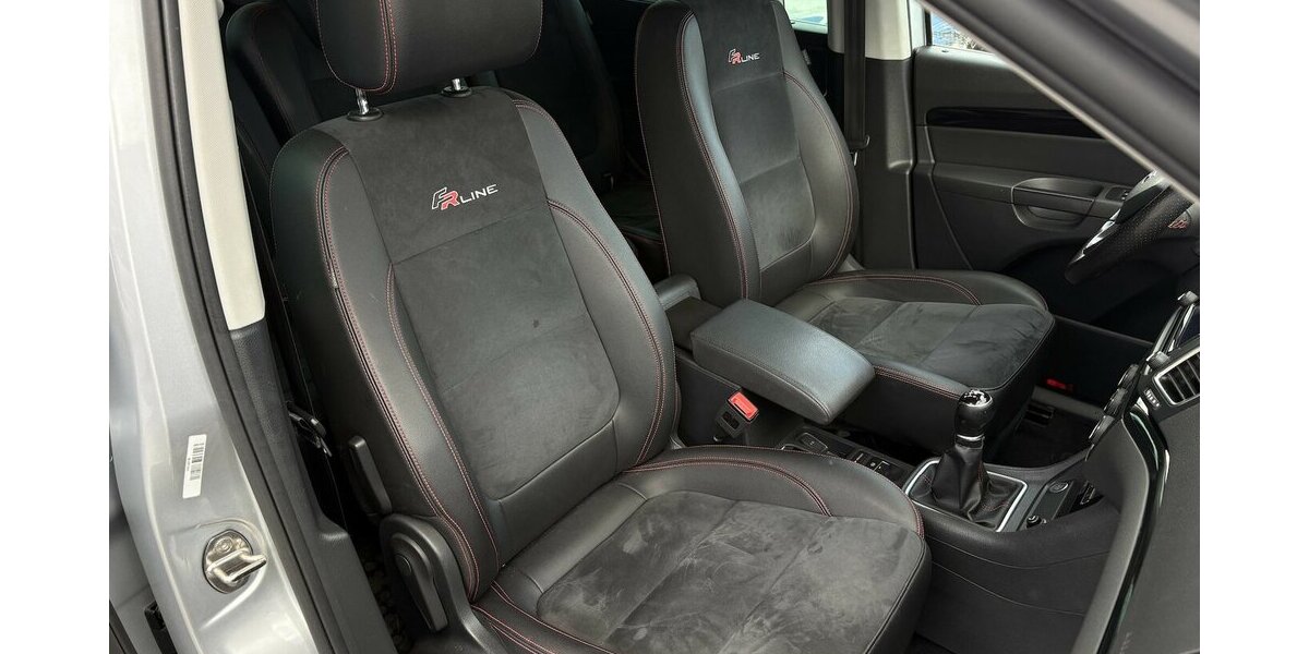 Seat Alhambra FR-Line KEYLE./KAMERA/NAVI/AHK/7-SITZER 136.143 km 17.900 &euro; Villingen-Schwenningen 78054