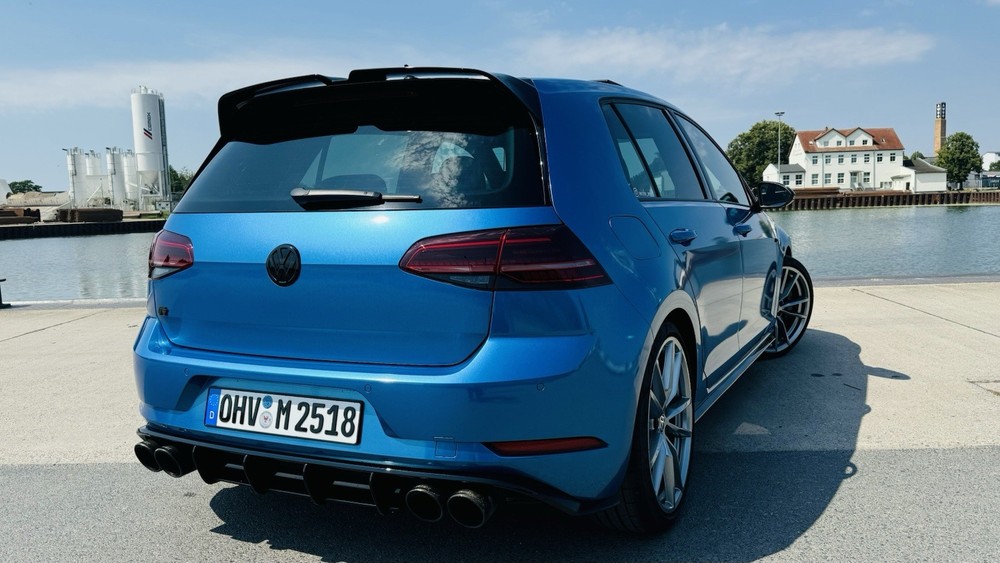 VW Golf VII 124.000 km 26.900 &euro; Oberkrämer 16727