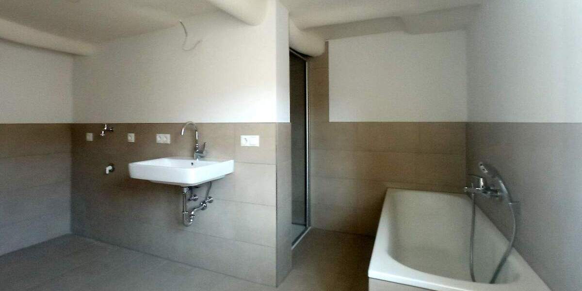 Mehrfamilienhaus, Wohnhaus Helsa - 1 Zimmer, 224 m&sup2;, 2.050&euro; | Angebot:25337459