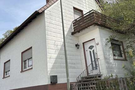 Haus Bruchmühlbach-Miesau Miesau - 5 Zimmer, 140 m&sup2;, 249.000&euro; | Angebot:26387048