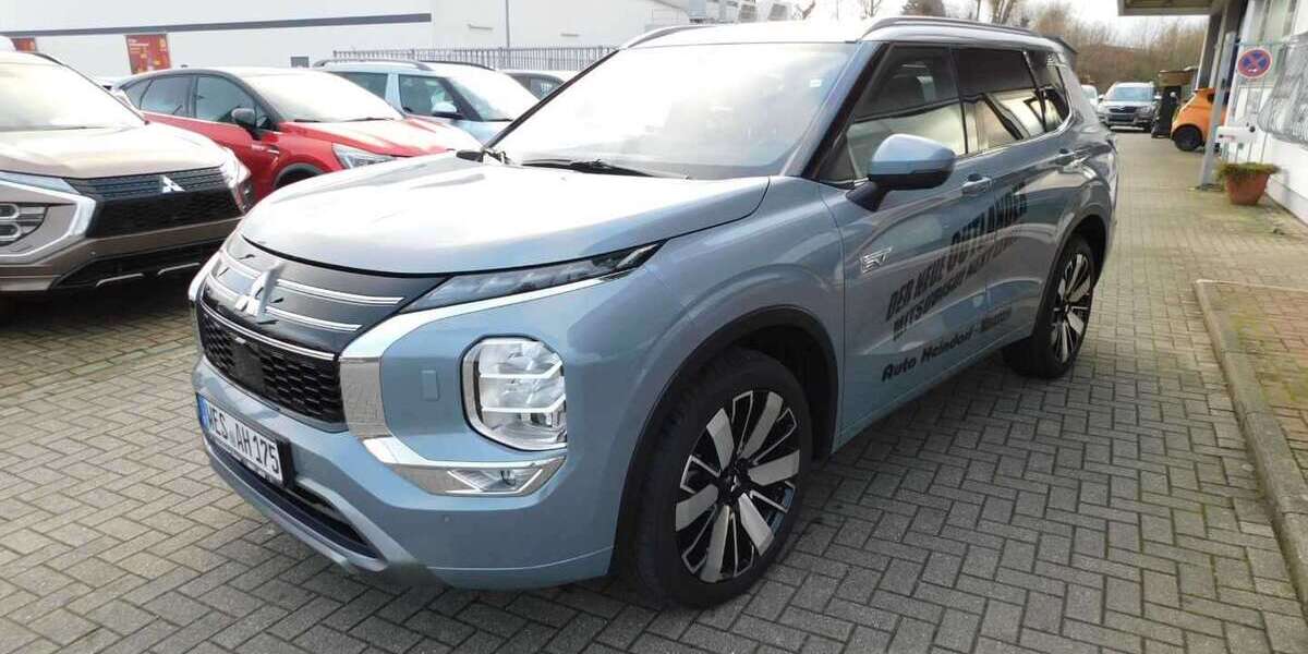 Mitsubishi Outlander 5.600 km 52.990 &euro; Xanten 46509