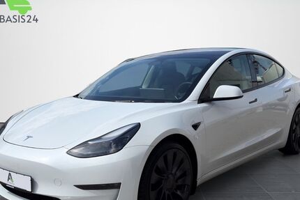 Tesla Model 3 44.655 km 33.900 &euro; Linkenheim-Hochstetten 76351
