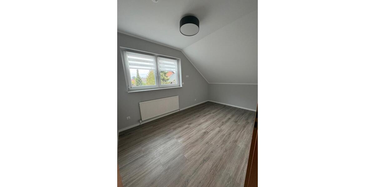 Dachgeschoßwohnung Minden Kuhlenkamp - 3 Zimmer, 88 m&sup2;, 1.301&euro; | Angebot:26339871