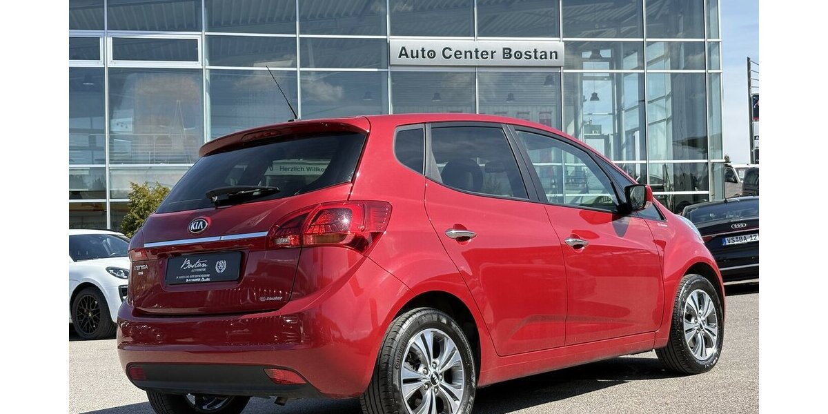 Kia Venga 1.6 CVVT Dream Team KAMERA/NAVI/KEYLESS 38.810 km 14.900 &euro; Villingen-Schwenningen 78054