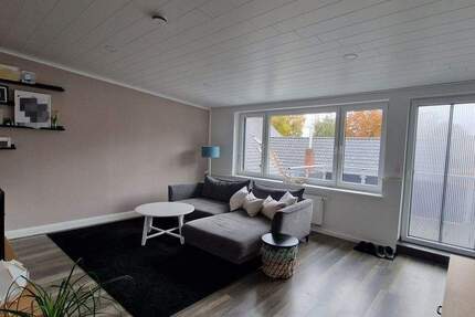 Wohnung Rastede/ Wahnbek Ipwege - 4 Zimmer, 125 m&sup2;, 950&euro; | Angebot:25472123