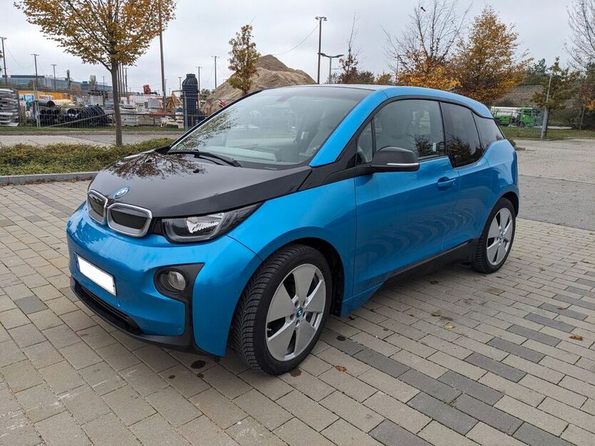 i3