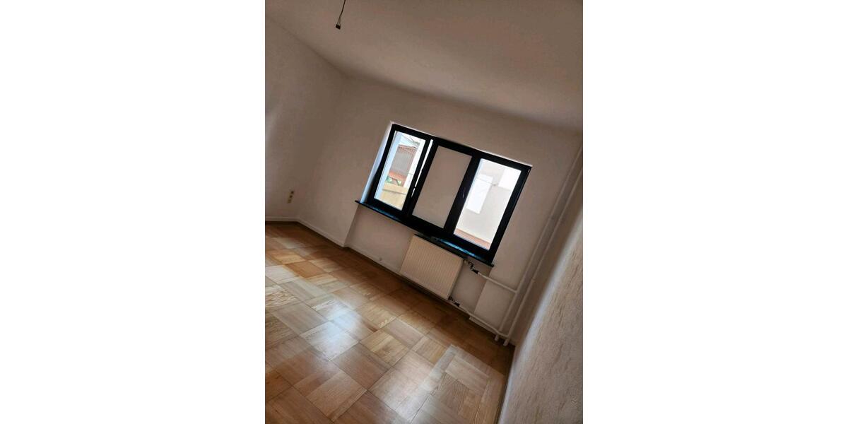 Erdgeschoßwohnung Friedberg (Hessen) - 3 Zimmer, 75 m&sup2;, 1.280&euro; | Angebot:26357460