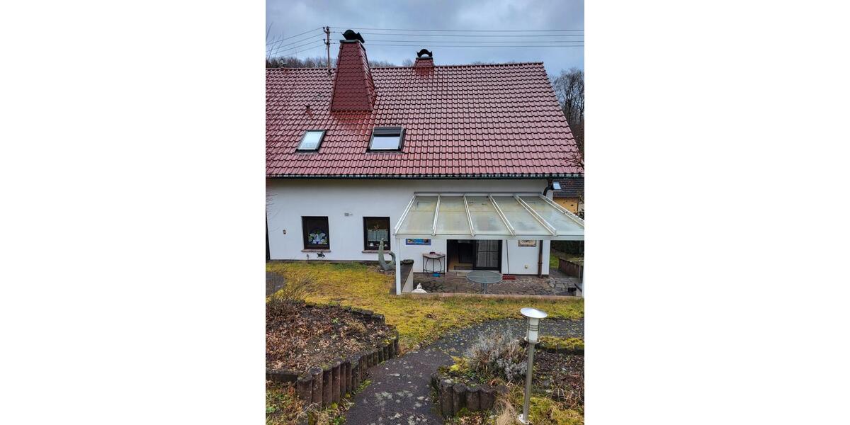 Mehrfamilienhaus, Wohnhaus Quierschied - 8 Zimmer, 245 m&sup2;, 330.000&euro; | Angebot:26788114