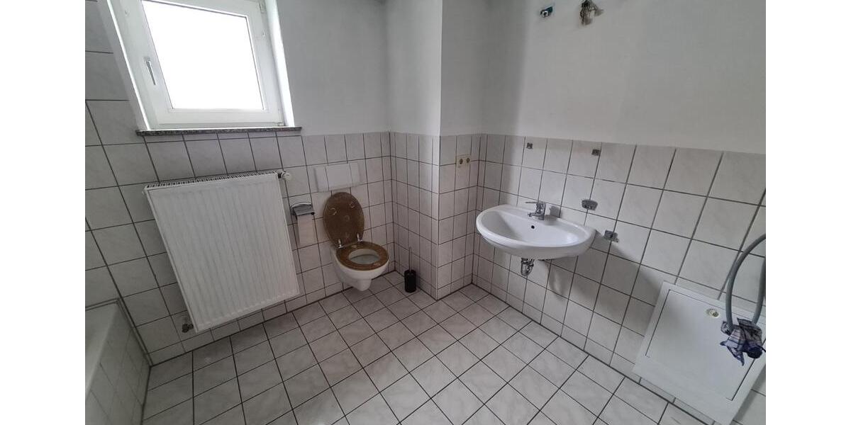 Erdgeschoßwohnung Höchstädt im Fichtelgebirge - 2 Zimmer, 60 m&sup2;, 390&euro; | Angebot:25281075
