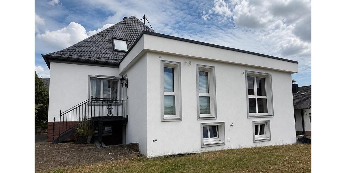 Einfamilienhaus Hetzerath - 7 Zimmer, 165 m&sup2;, 569.000&euro; | Angebot:26834569