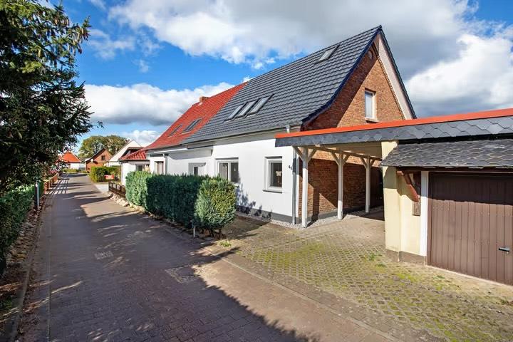 Doppelhaushälfte Borrentin - 3.5 Zimmer, 70 m&sup2;, 800&euro; | Angebot:26238620