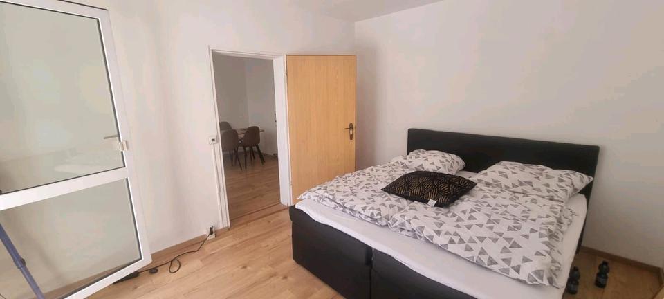 Etagenwohnung Markneukirchen - 1 Zimmer, 50 m&sup2;, 43.000&euro; | Angebot:26367740