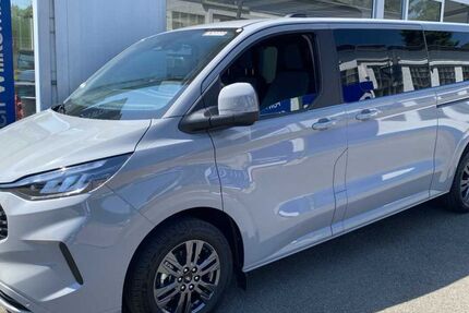 Ford Tourneo Custom 1.050 km 52.985 € Petershagen 32469