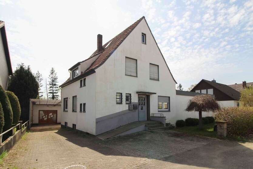 Haus zum Kaufen in Bünde 320.000 € 280.3 m²