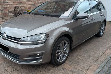 VW Golf 228.000 km 8.490 &euro; Recklinghausen 45665