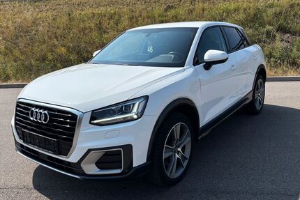 Audi Q2 220.000 km 13.400 &euro; Essingen­­­ 73457