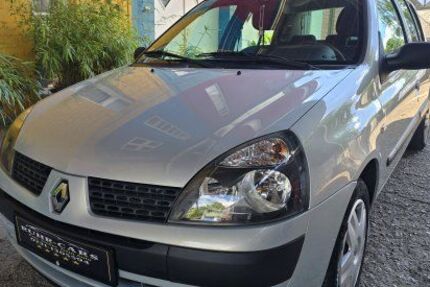 Renault Clio 143.000 km 1.950 &euro; Dortmund 44263