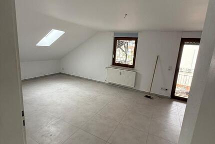 Wohnung Bürstadt - 3 Zimmer, 80 m&sup2;, 1.250&euro; | Angebot:26336197