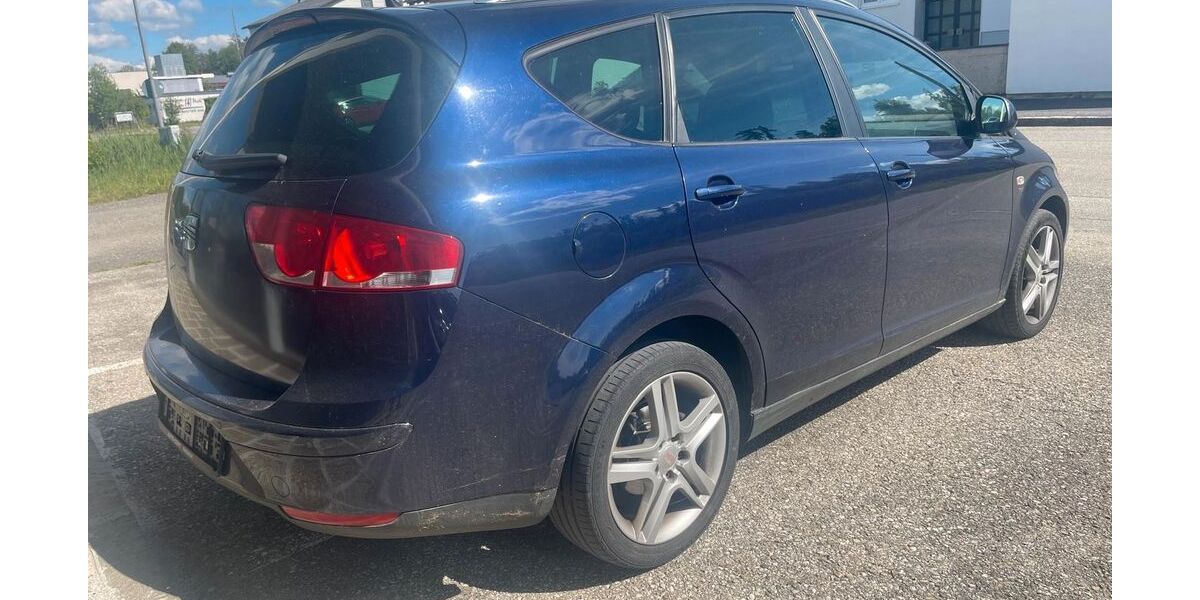 Seat Altea 187.000 km 2.200 &euro; Neuötting 84524
