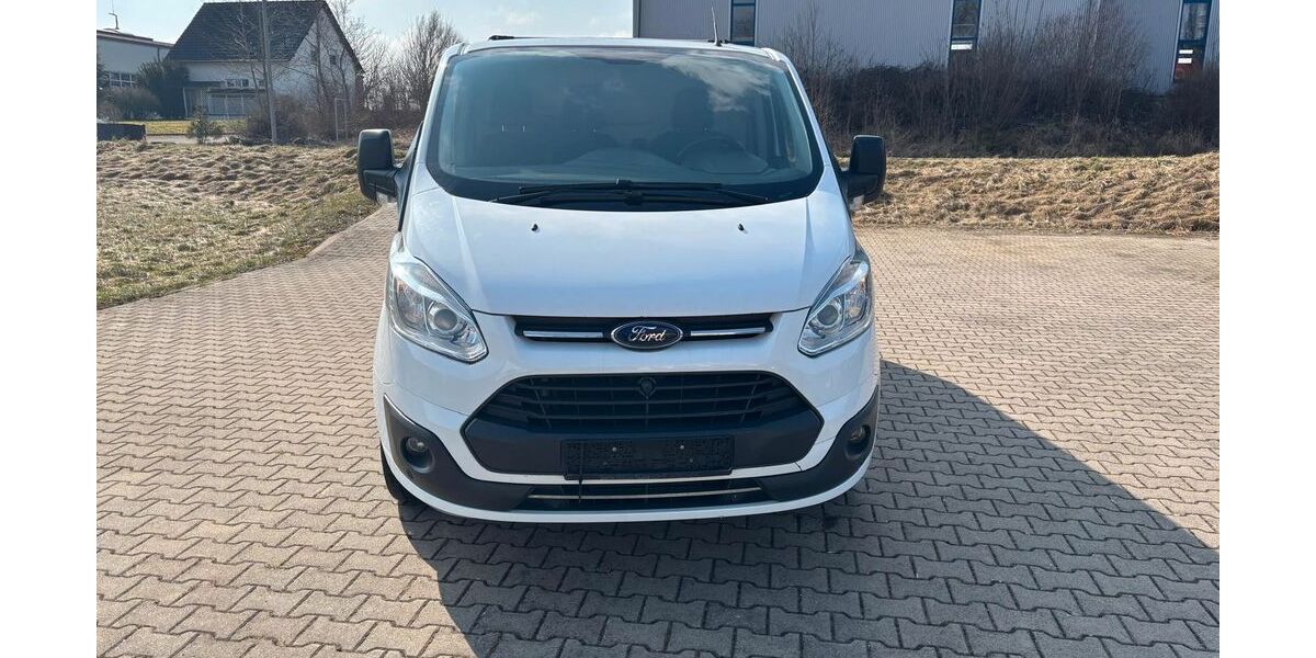 Ford Transit Custom 180.000 km 9.390 &euro; Deining 92364