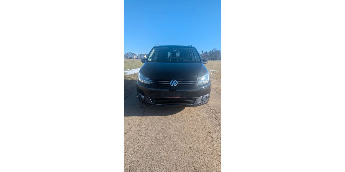 VW Touran 220.500 km 7.990 &euro; Inneringen 72513