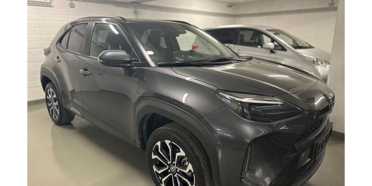 Toyota Yaris Cross 4.750 km 25.900 &euro; Stolberg 52224