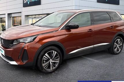 Peugeot 5008 17.206 km 23.970 &euro; Essen 45143