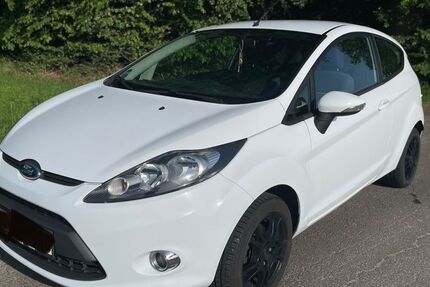 Ford Fiesta 70.000 km 5.499 &euro; Braunschweig 38126