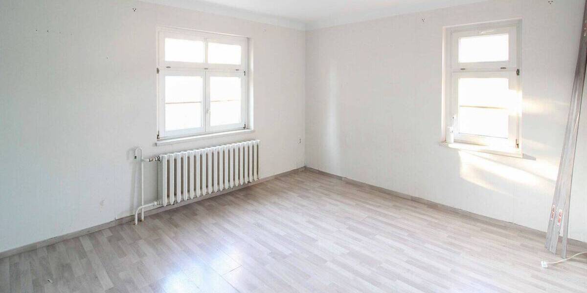 Reihenendhaus Dresden Pieschen-Nord/Trachenberge - 7 Zimmer, 117 m&sup2;, 379.000&euro; | Angebot:26827481