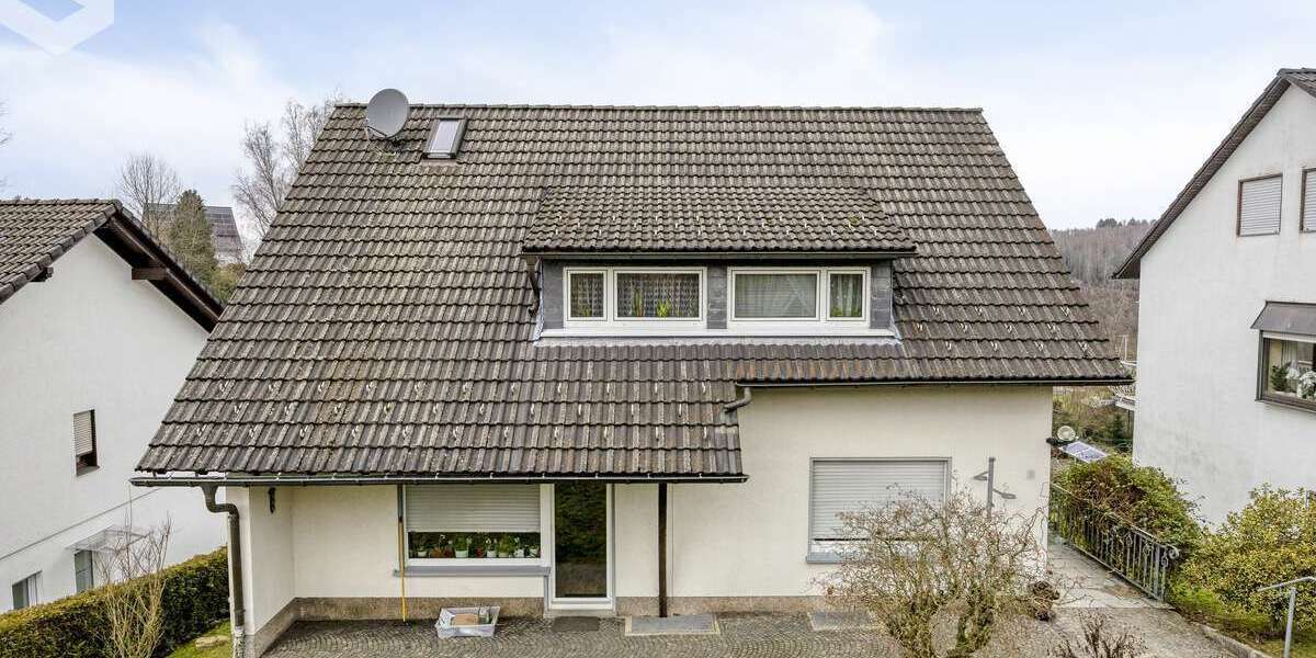 Einfamilienhaus Reichshof - 6 Zimmer, 139 m&sup2;, 259.000&euro; | Angebot:26214327