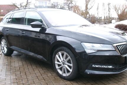 Skoda Superb 44.335 km 29.677 &euro; Michelfeld 91275