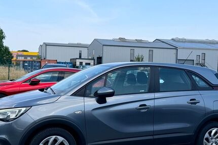 Opel Crossland (X) 81.000 km 6.950 &euro; Düren 52351