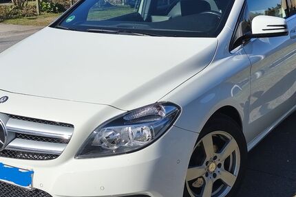 Mercedes-Benz B 180 86.700 km 12.900 &euro; Busdorf 24866