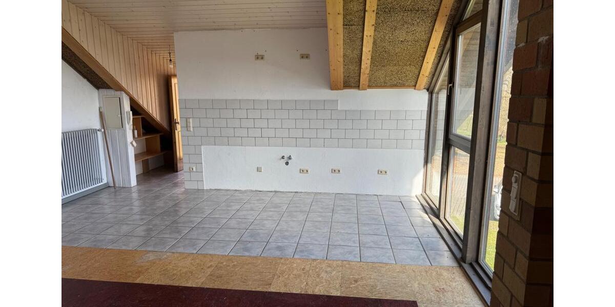Dachgeschoßwohnung Gemünden am Main - 1.5 Zimmer, 63 m&sup2;, 130.000&euro; | Angebot:26047144